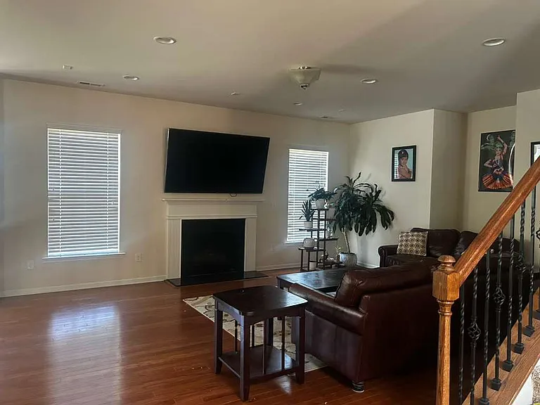 391 Hawks Creek Pkwy — Photo 15