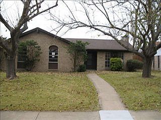 1st image of 1025 Twilight Dr