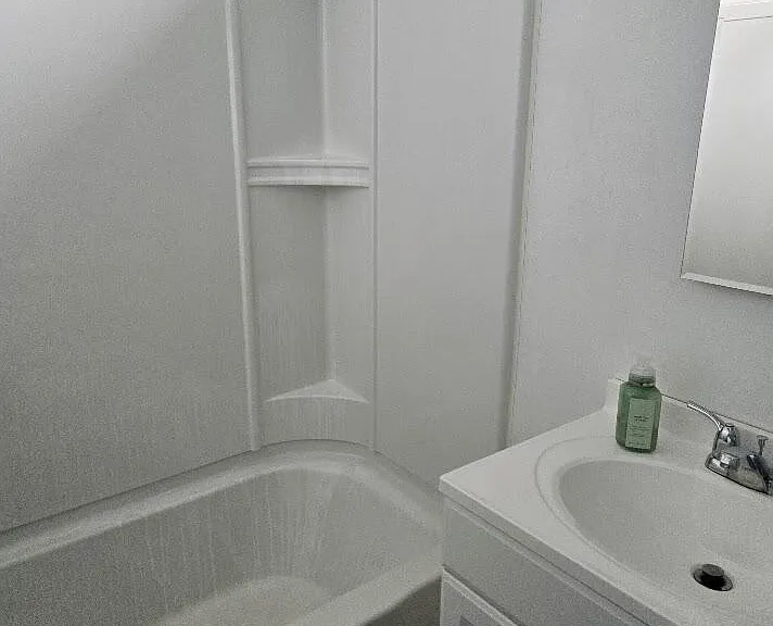 135 W Michigan Ave — Photo 3