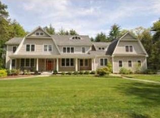 26 Grasshopper Ln, Acton, MA 01720