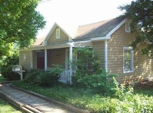 2304 Eastbrook Rd, Lynchburg, VA 24501