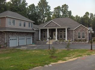 5040 Chavez Ln, Chesapeake Beach, MD 20732