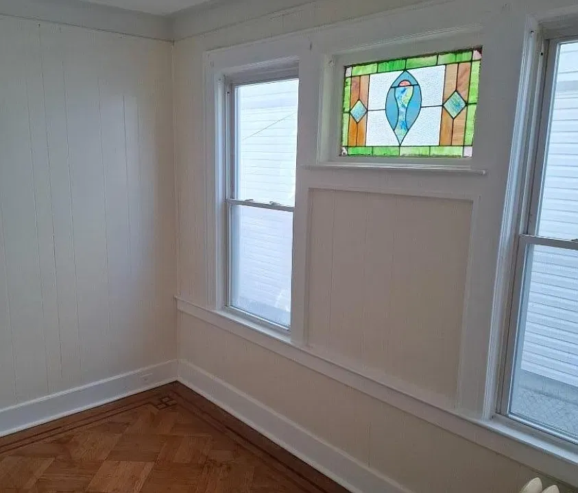 97 Schuyler Ave #1