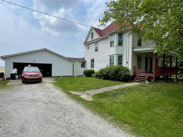 11500 Louisville St NE, Louisville, OH 44641