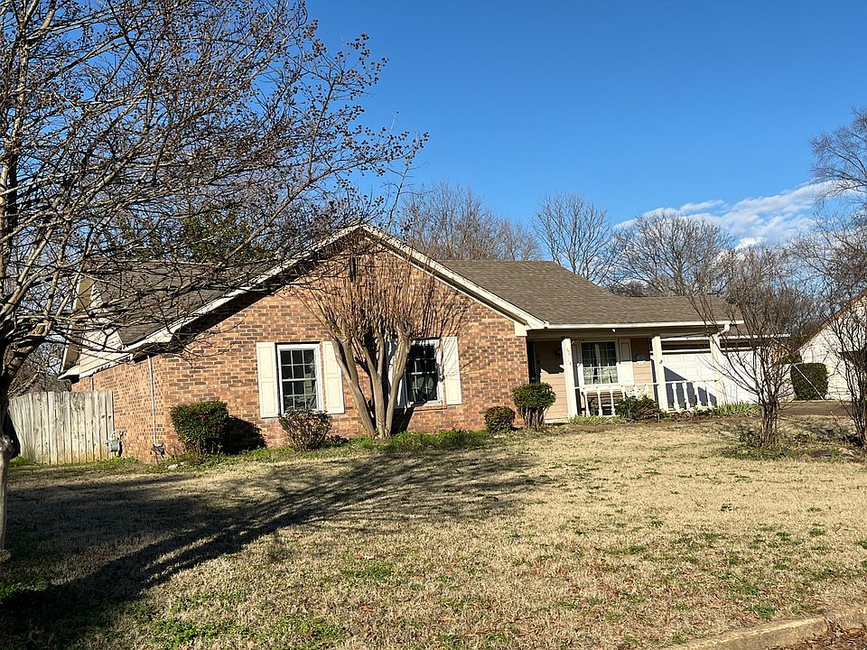 2nd image of 6914 Slash Pine Dr