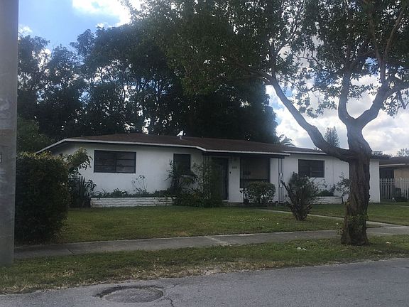2nd image of 2820 NW 179th St