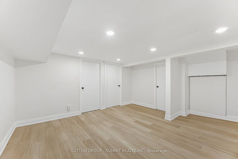Toronto House for rent - 3 Bedrooms — photo 26