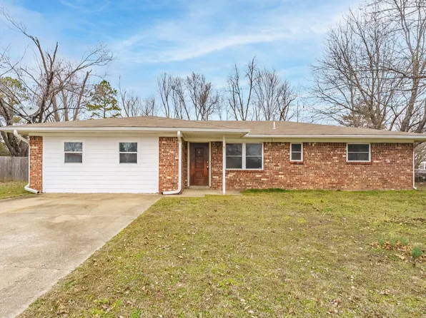 2201 SE 15th St, Bentonville, AR 72712