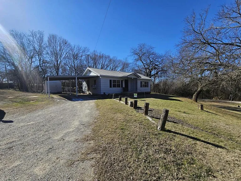 517 E Vinita Ave — Photo 17