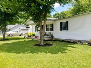 650 Skaggs Ln, Hillsboro, KY 41049