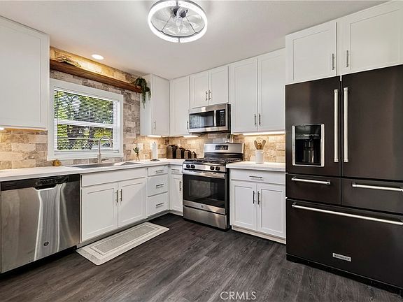 3rd image of 2303 Floral Ave