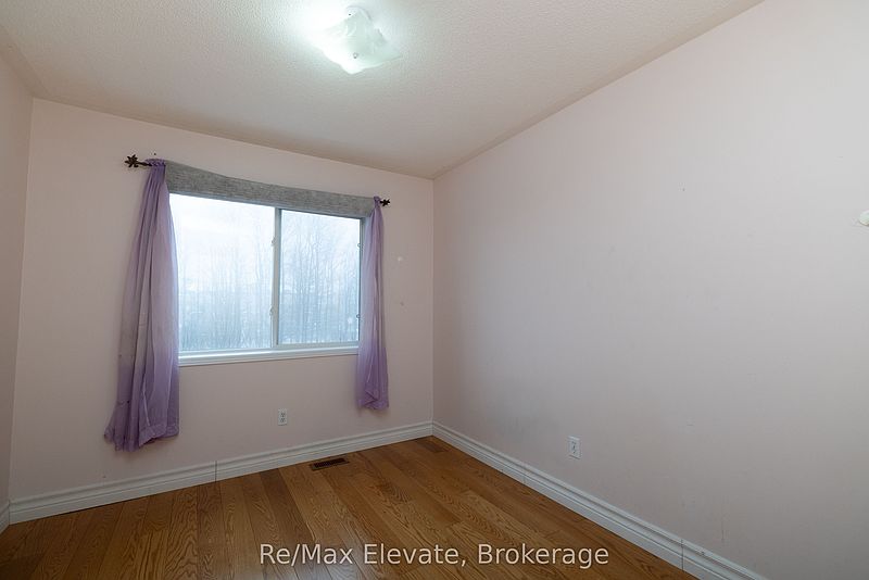 Toronto House for rent - 3 Bedrooms — photo 12