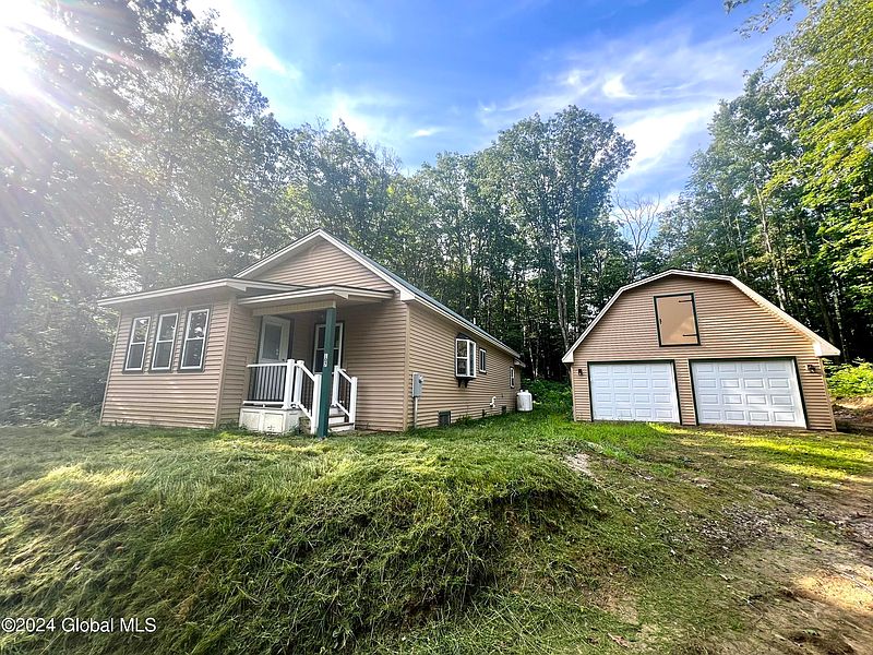 2nd image of 107 Summit Street