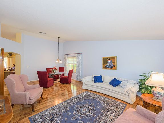4th image of 9980 N Laurelwood Dr
