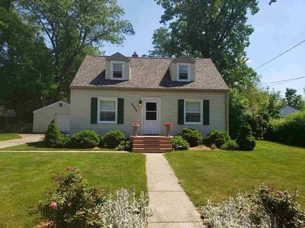 2309 Chesning Ave, Jackson, MI 49202