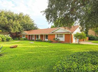 202 McPherson Dr, Laredo, TX 78041