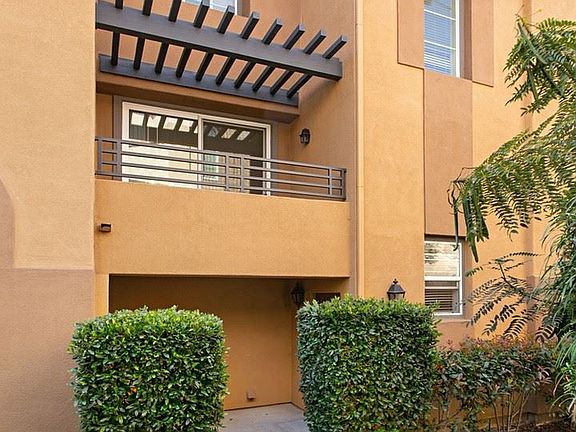 3rd image of 2813 Escala Cir