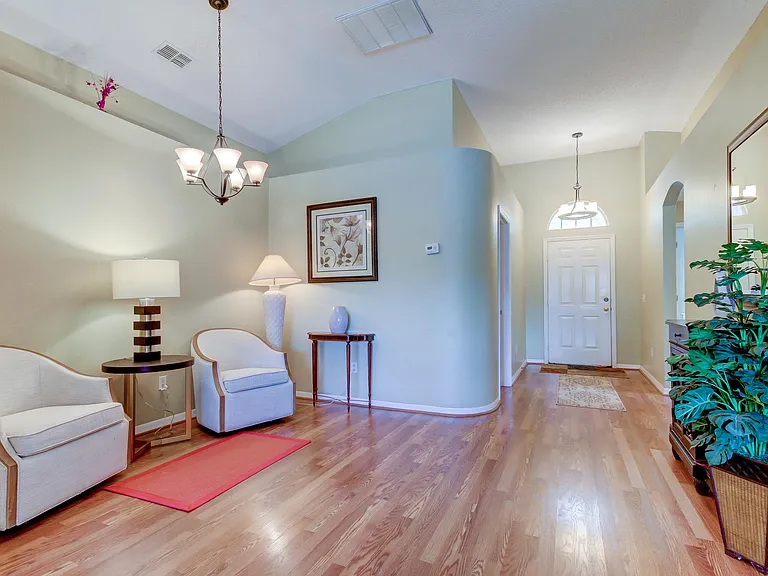 8604 Fawn Creek Dr — Photo 4
