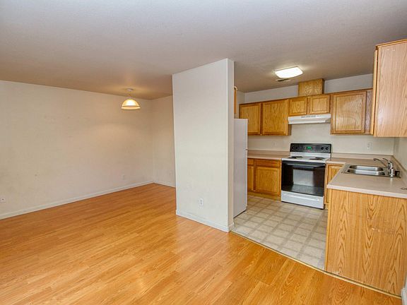 2nd image of 670 Starlite Dr