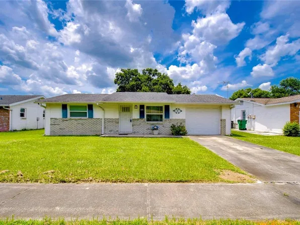 6131 19th St, Zephyrhills, FL 33542