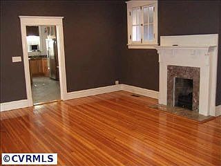 4th image of 2413 Grove Ave