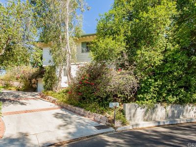21440 Iglesia Dr, Woodland Hills, CA, 91364
