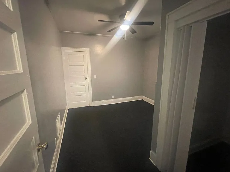 1515-1517 N 32nd St. (Duplex) — Photo 6