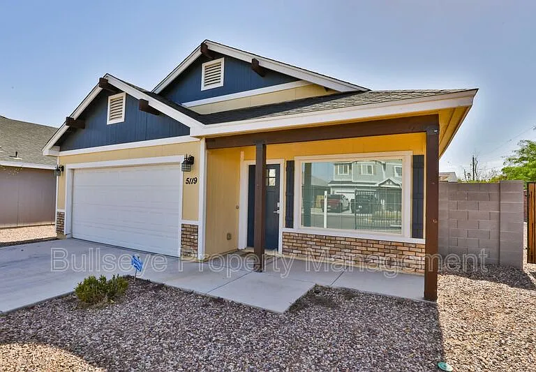 5119 S 11th Pl — Photo 4