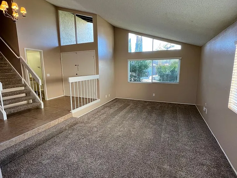 8081 Hillandale Dr — Photo 7