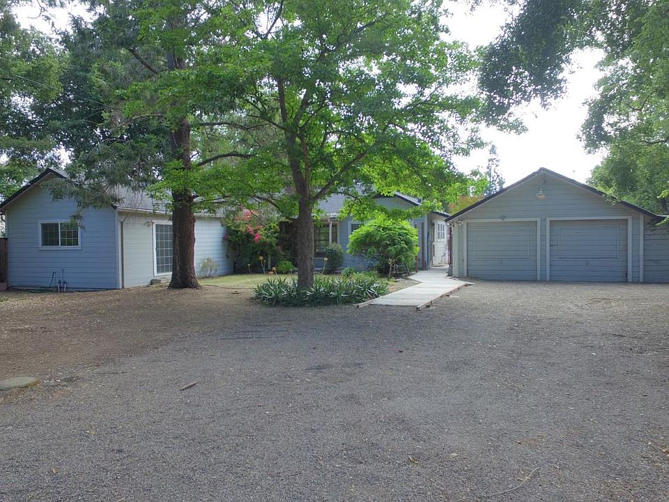 1st image of 16594 Ferris Ave