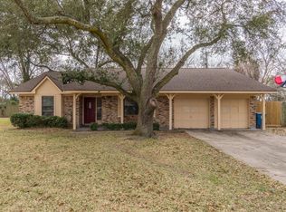 1001 Pecan Dr, League City, TX 77573