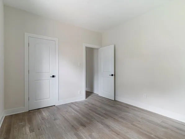 630 N Homan Ave #2B, Chicago, IL 60624