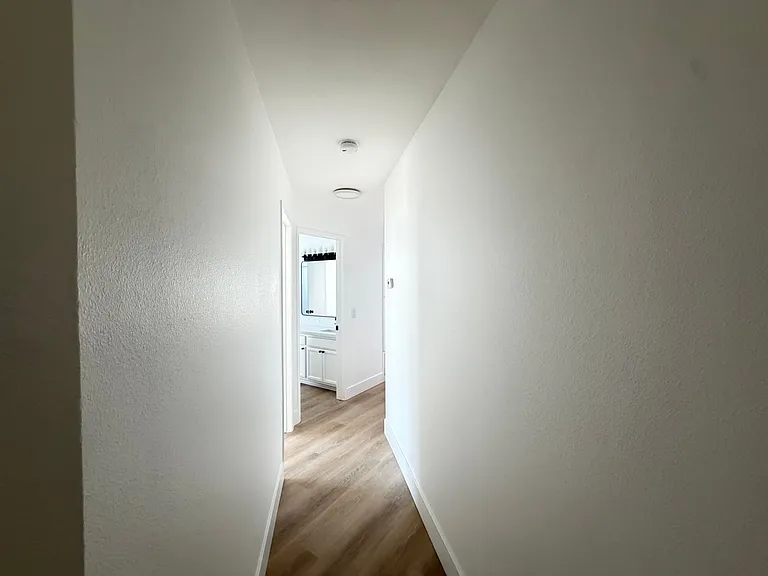 1580 Park Ave — Photo 5