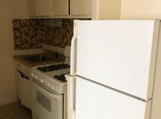 29 N Dryden Pl, Arlington Heights, IL 60004