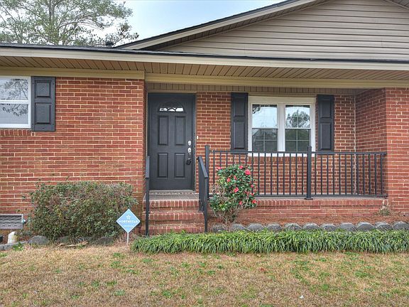 5th image of 3602 Abbey Road