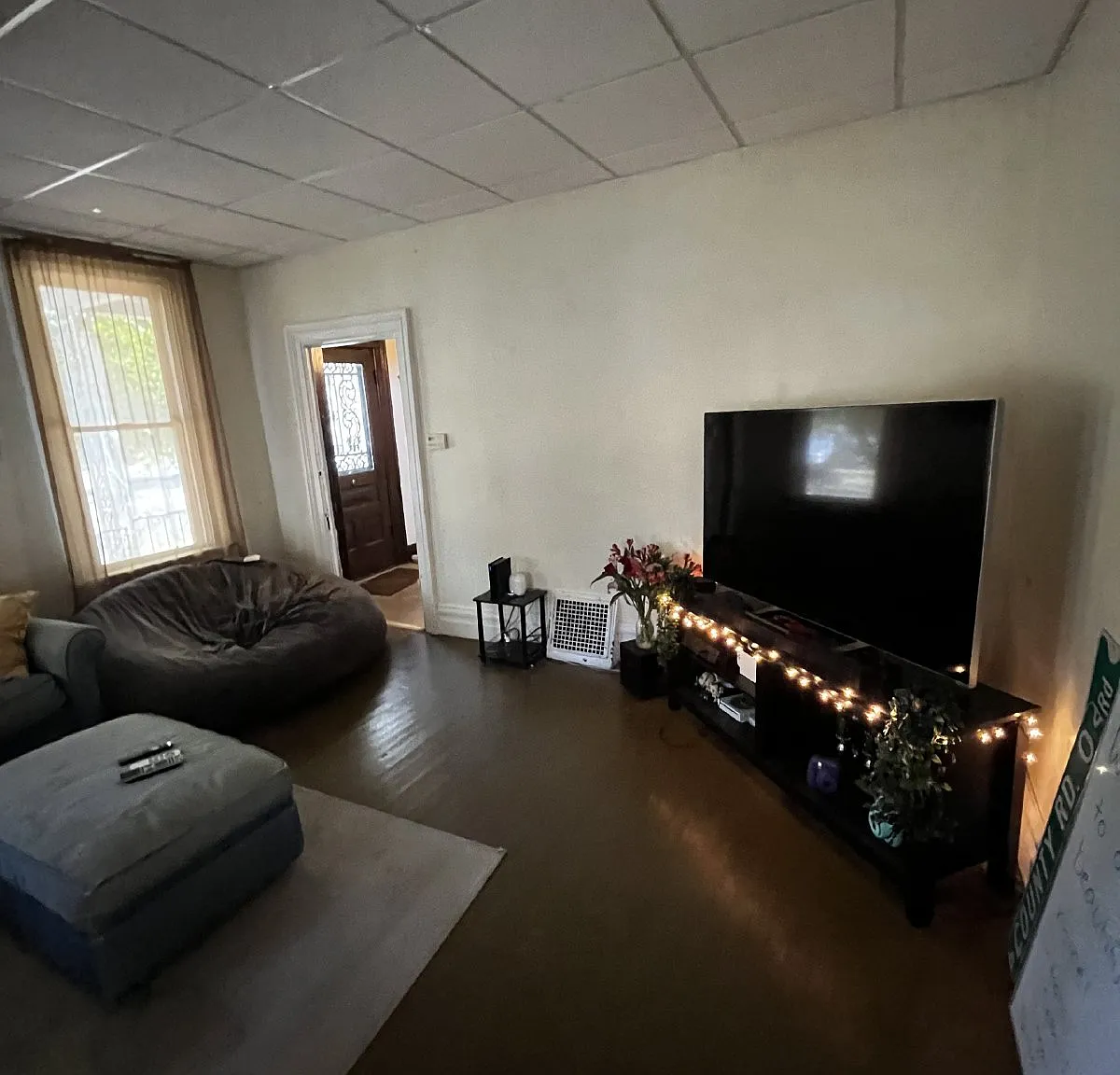 6 bed, 2.0 bath, $425 — Photo 4
