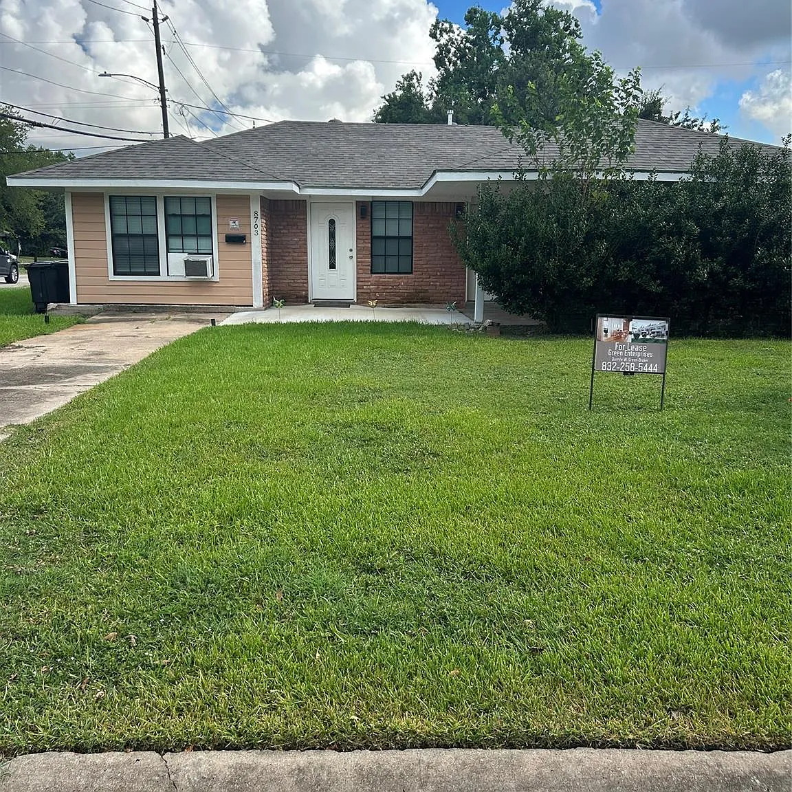 3 bed, 2.0 bath, 1332 sqft, $1,350 — Photo 1