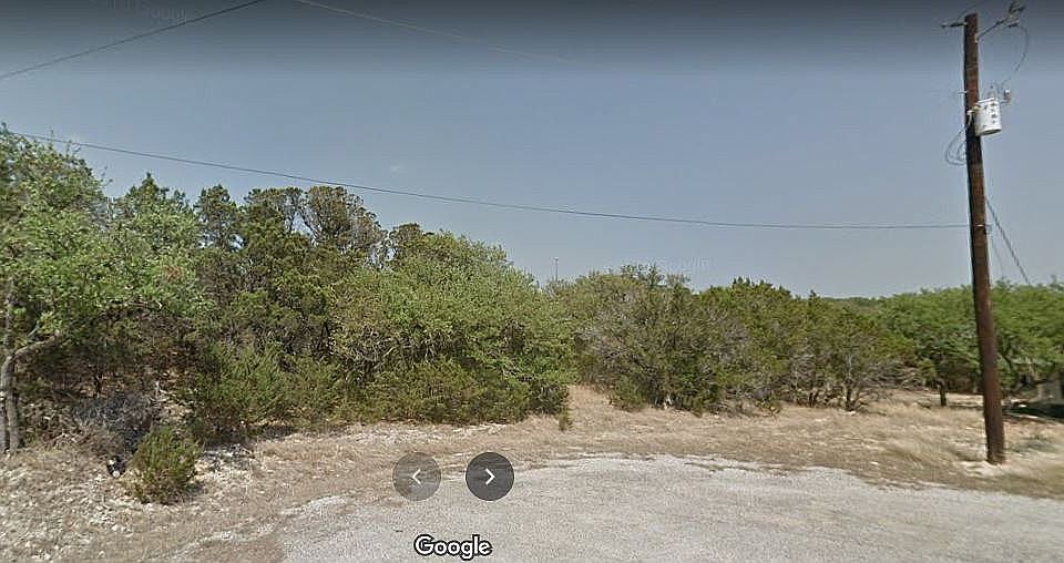 2nd image of 366 Bogi St