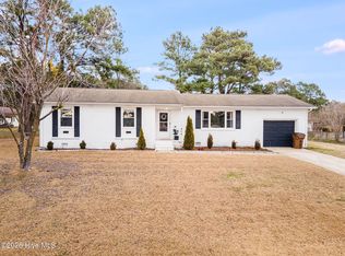 406 Maplehurst Drive, Jacksonville, NC 28540