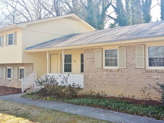 2nd image of 1835 Windburn Ct