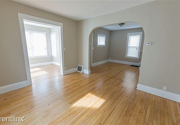 3rd image of 3630 Emerson Ave N