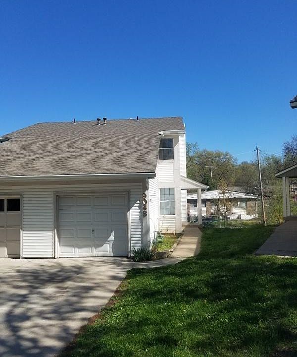 1st image of 9048 W 83rd Ter