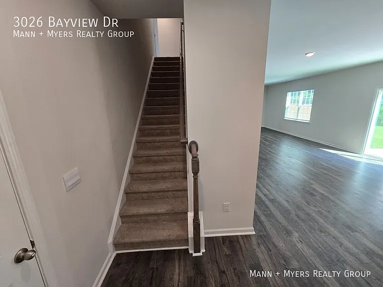 3026 Bayview Dr — Photo 18