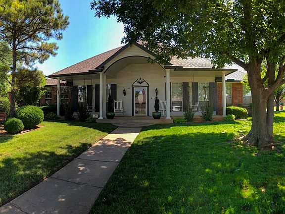 4th image of 1500 Richland Cir