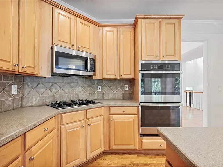 2024 Wrights Mill Cir NE — Photo 9