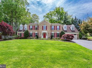 11551 Holly Briar Ln, Great Falls, VA