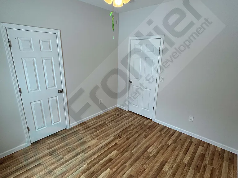 729 Monteagle St #1 — Photo 9