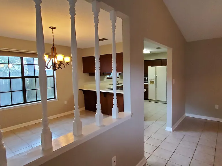 1731 Bayshore Dr — Photo 9