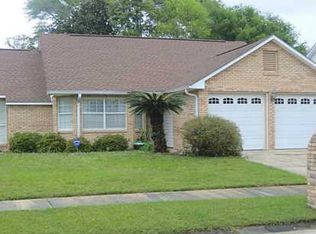 2062 Woodfield Ln, Biloxi, MS 39532