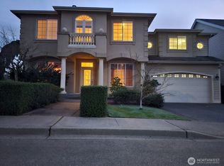 1725 SE 8th St, Renton, WA 98057